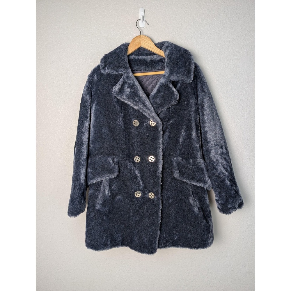 Coat Womens L Gray Faux Fur Pea Coat Lined Pockets Button Mid-Length Winter